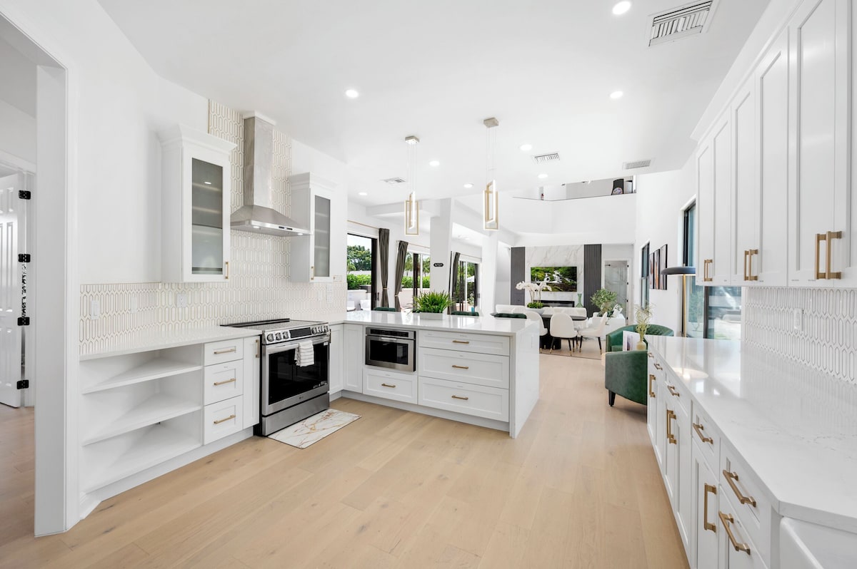 Photo 35 of Naples Amore - Heated Pool/Spa, Pizza Oven, Playground, EV Charger, Grill, 5BR