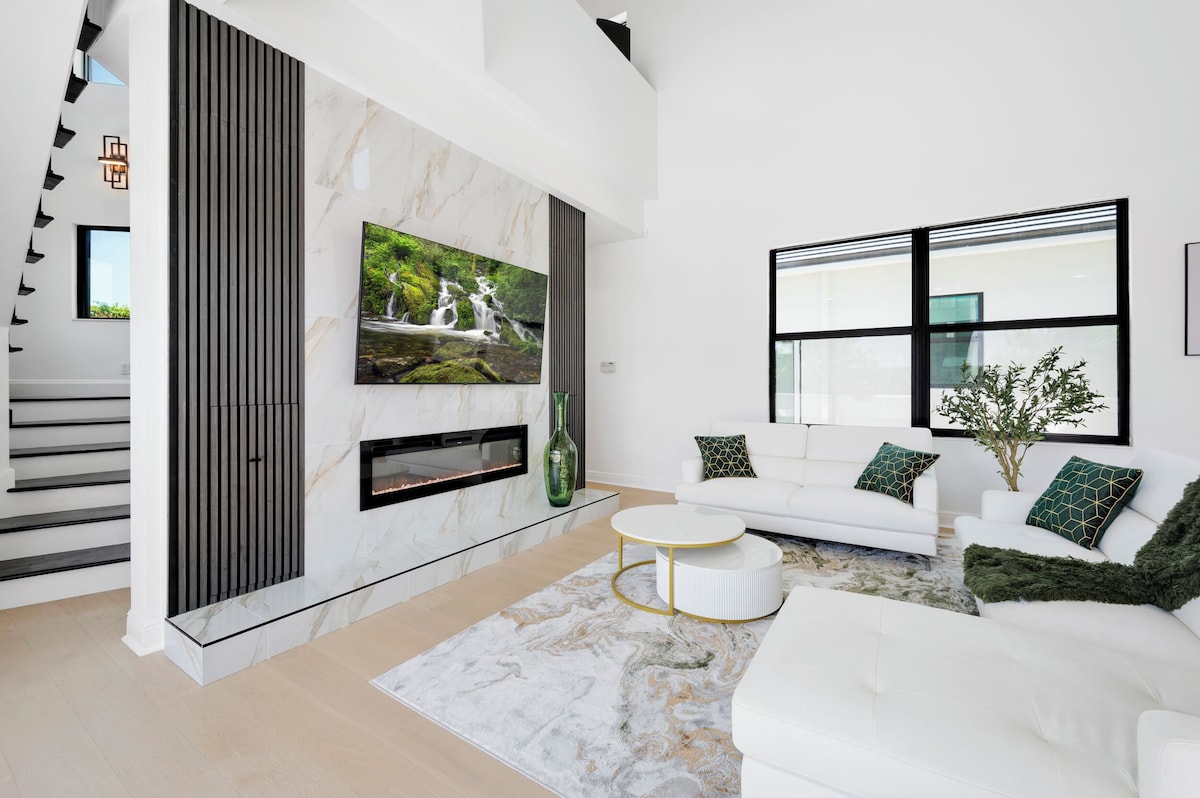 Photo 44 of Naples Amore - Heated Pool/Spa, Pizza Oven, Playground, EV Charger, Grill, 5BR