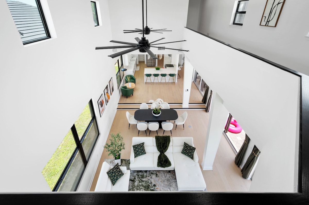 Photo 52 of Naples Amore - Heated Pool/Spa, Pizza Oven, Playground, EV Charger, Grill, 5BR