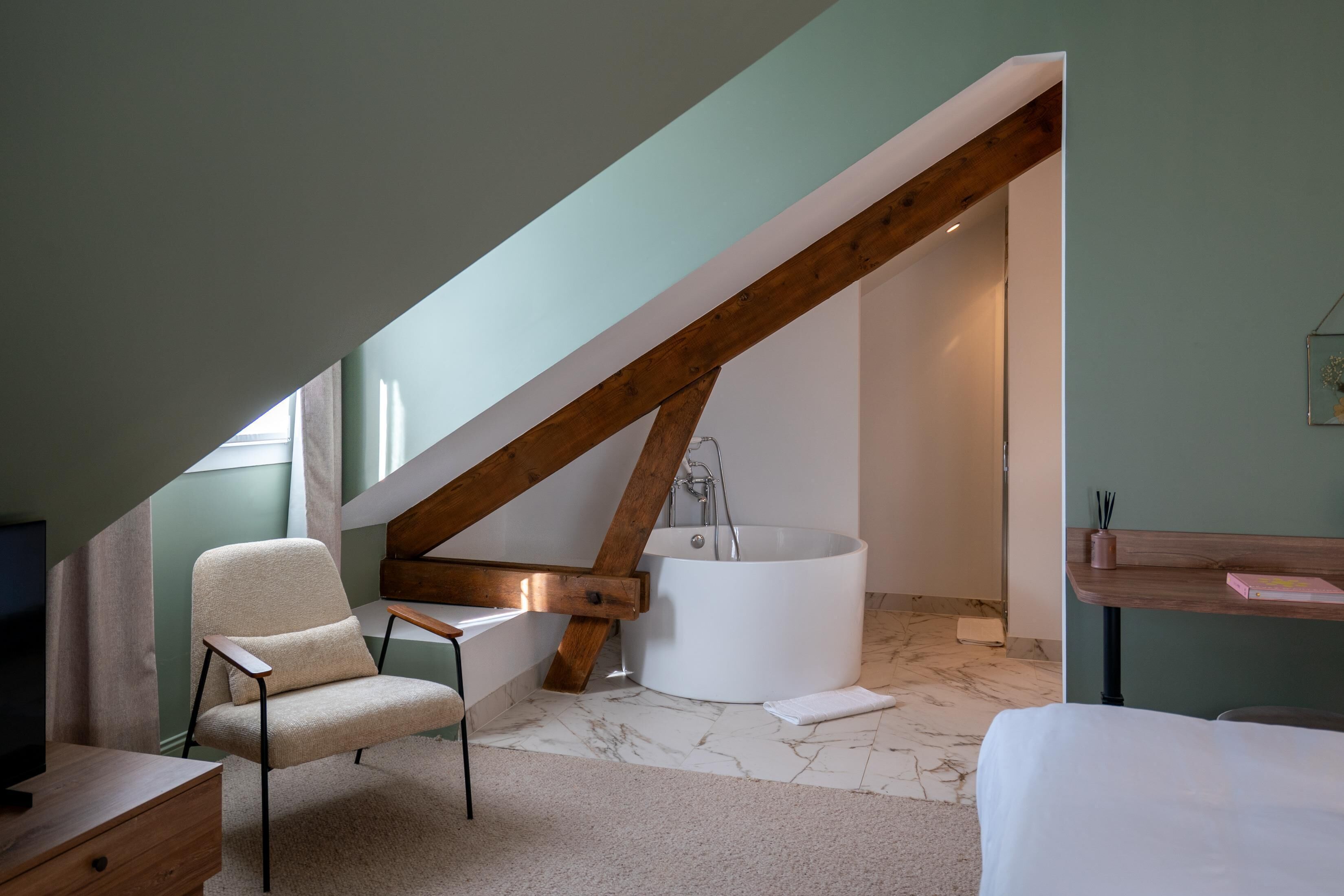 Grand Suite | Premium bedding, pillow-top beds, in-room safe, desk