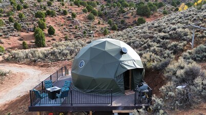 Dome 7
Glamping near Bear Lake