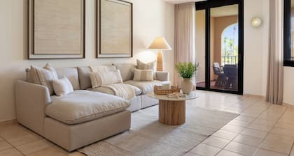 Coastal Home Panoramic Green Views Beachside