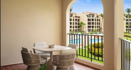 Coastal Home Panoramic Green Views Beachside