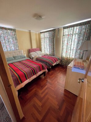 5 bedrooms, free WiFi