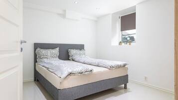 Apartment, 2 Bedrooms, Smoking, City View | 2 bedrooms