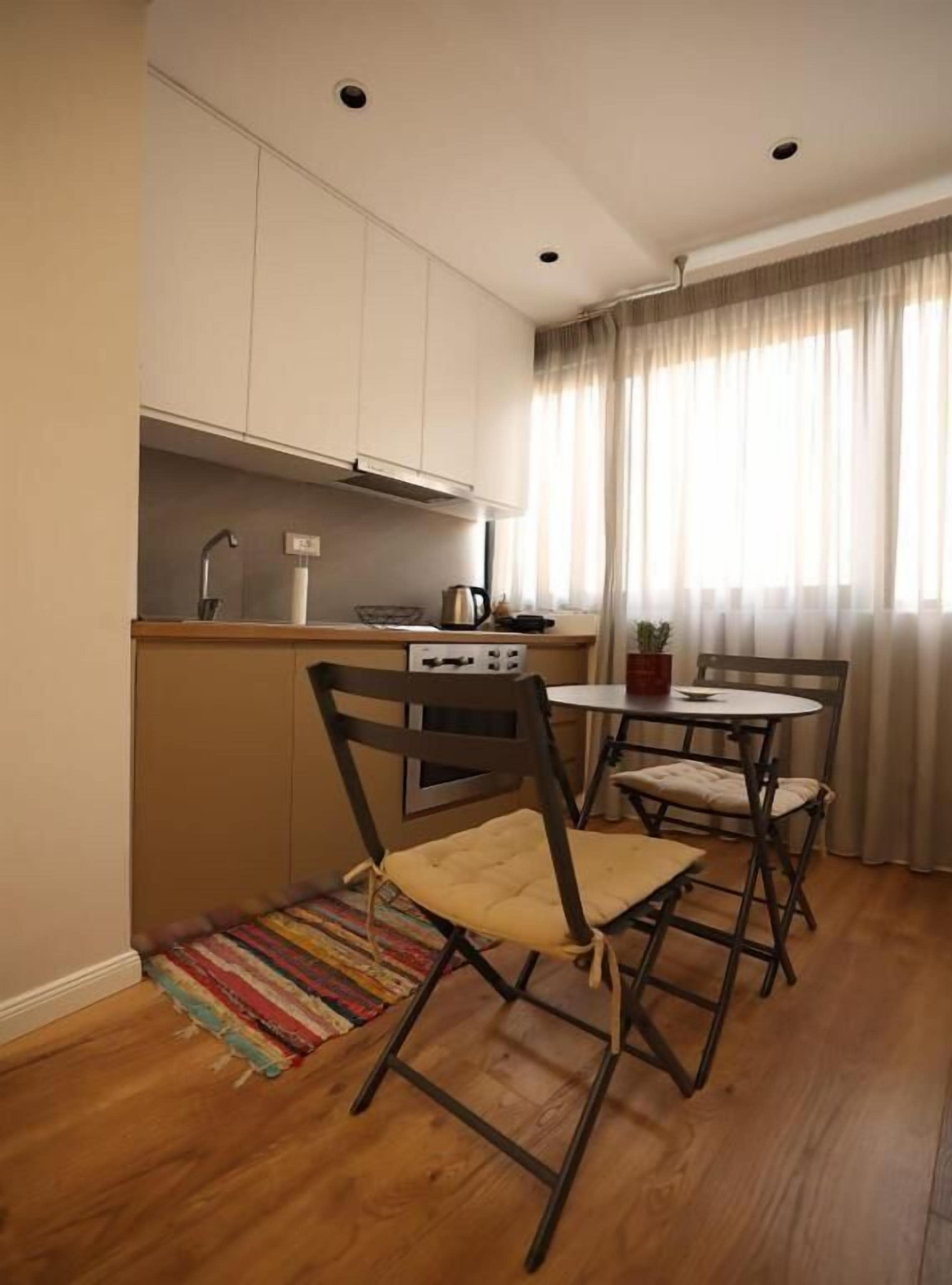 Standard Studio | Dining room