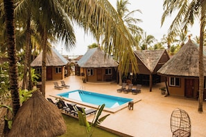 Cottage Classique, vue piscine