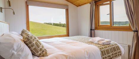 1 室のベッドルーム、客室ごとに異なる装飾、客室ごとに異なるインテリア、WiFi (無料)