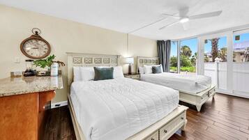 Studio, 2 Queen Beds (Top of the Gulf 110) | WiFi