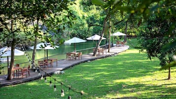 Lago