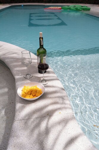 Finca Encanto!
Acogedora, ideal para descansos cortos y larga estadía!