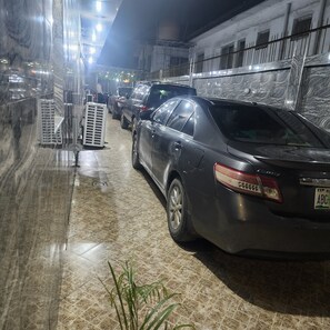 Aparcament sense assistència gratuït 