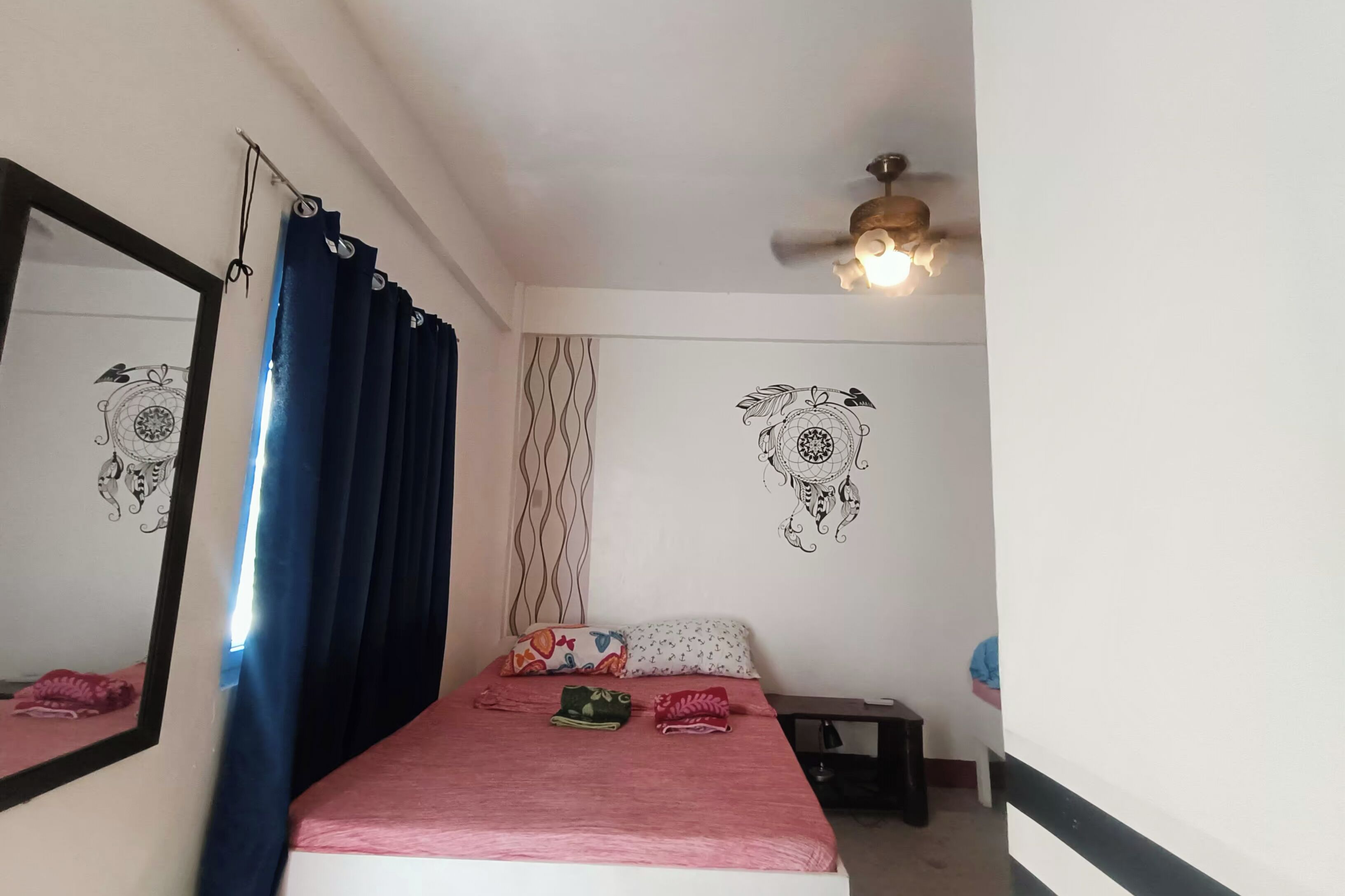 Tomannsrom | Skrivebord, ekstrasenger (mot et tillegg), wi-fi (inkludert) og sengetøy