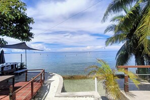 View from property - Marcnel Bayside Resort powered by Cocotel (Oslob)