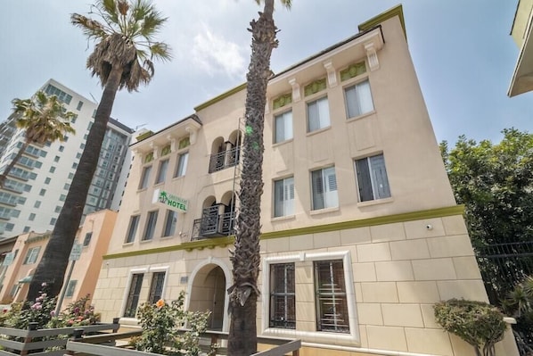 Exterior - Greenleaf Hotel (Long Beach)