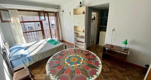 1 habitación y wifi