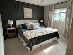4 chambres, fer et planche à repasser, lit parapluie, Wi-Fi gratuit