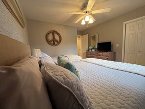 3 bedrooms, iron/ironing board, travel crib, free WiFi