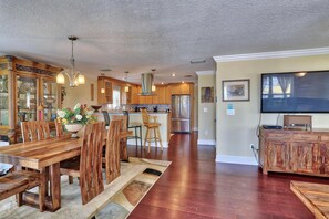 Ferienhaus, Mehrere Betten (Comfort Cove) | Speisen