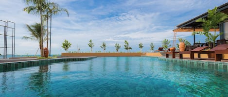 Piscina a l'aire lliure