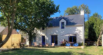 House near beach, 3 double bedrooms with private bath. View of château.
