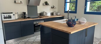 Maison neuve, 3 chambres doubles avec sdb indiv. Vue sur château de Suscinio.