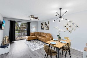 Smart TV, offices