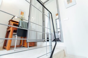 Iron/ironing board, free WiFi