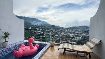 Family Villa, 2 Bedrooms, Mountain View, Mountainside | Pool