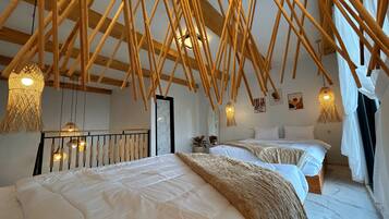 Soundproofing, free WiFi