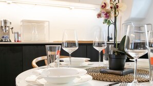 Dining - Modern apartment with private outdoor space (Trieste)