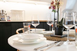 Dining - Modern apartment with private outdoor space (Trieste)