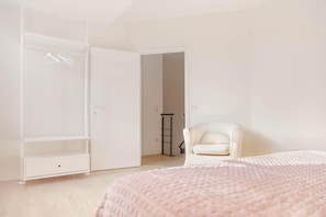 Wi-Fi gratuit, draps fournis