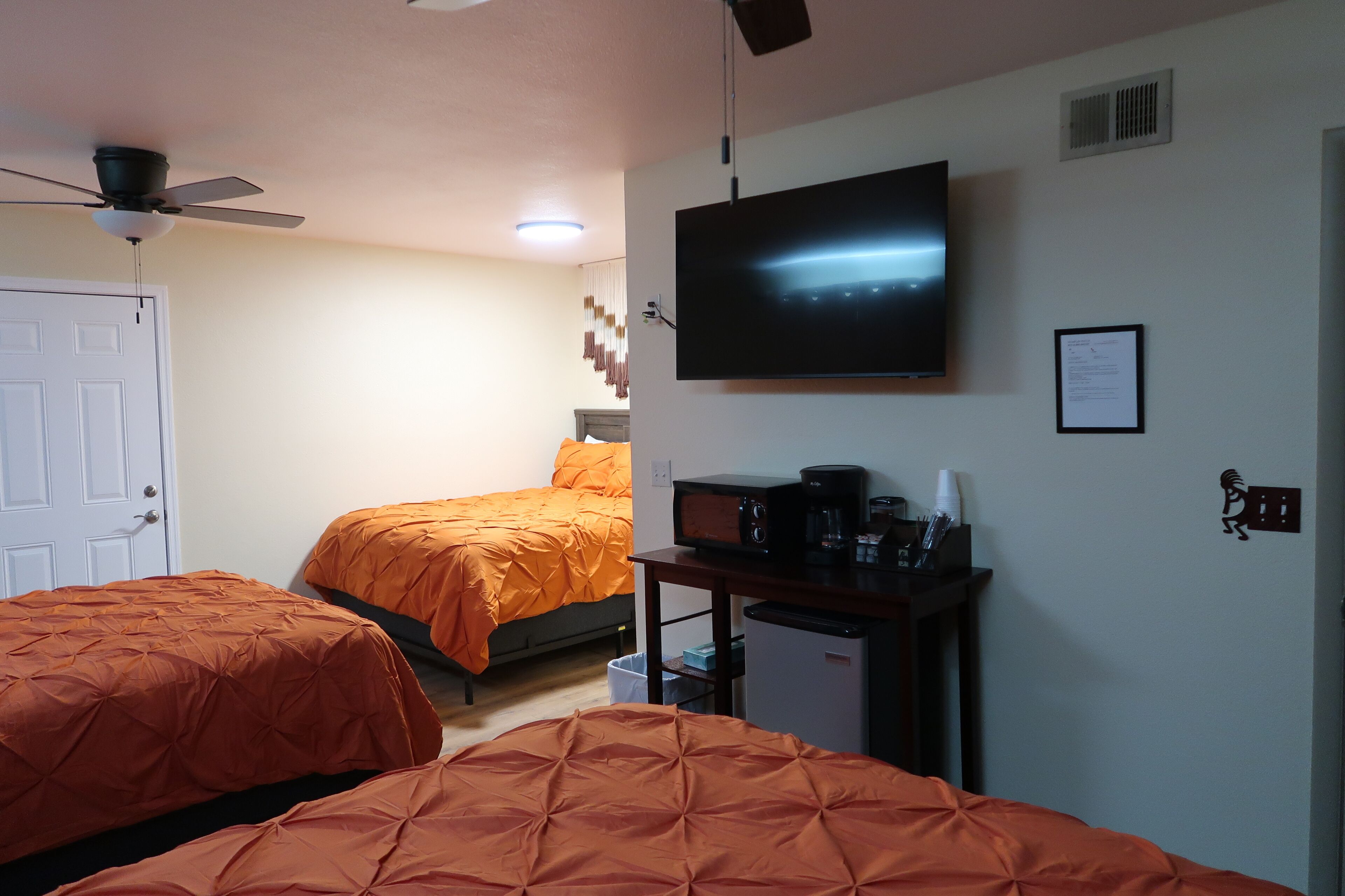 1 bedroom, travel cot, free WiFi