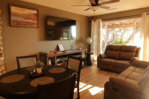 Smart TV, fireplace, books