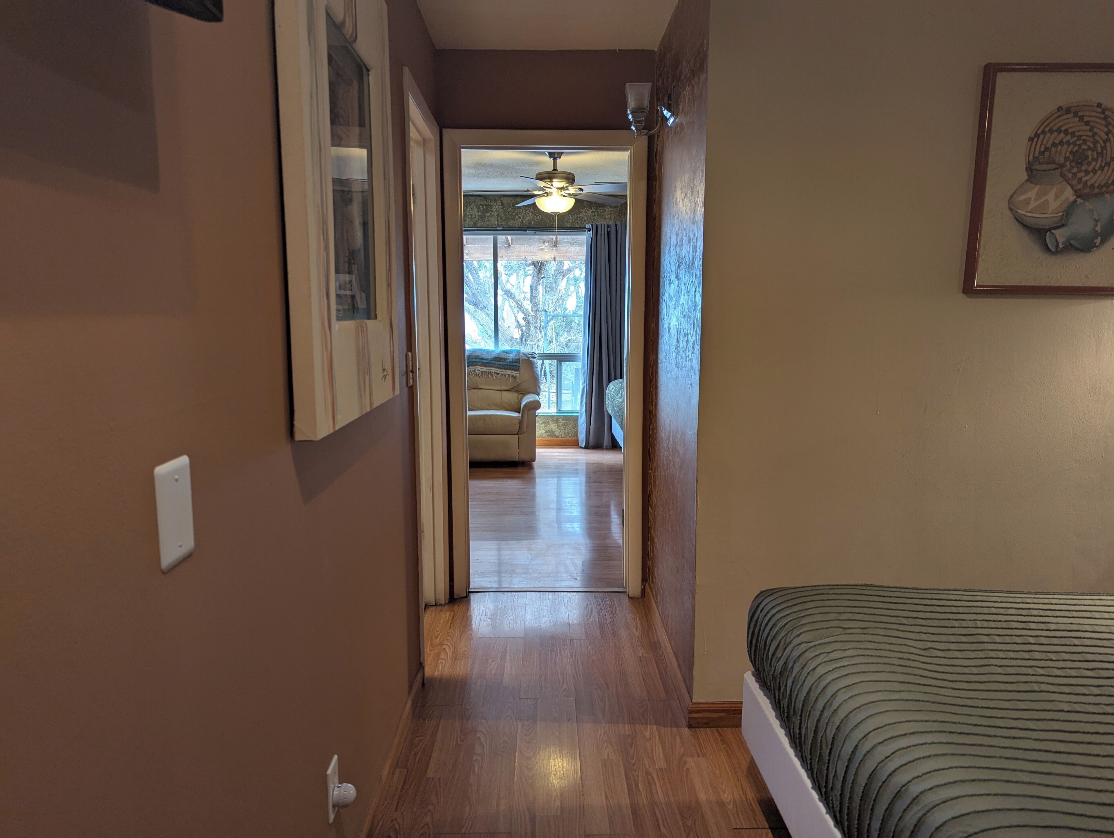 2 chambres, lit parapluie, Wi-Fi gratuit, draps fournis