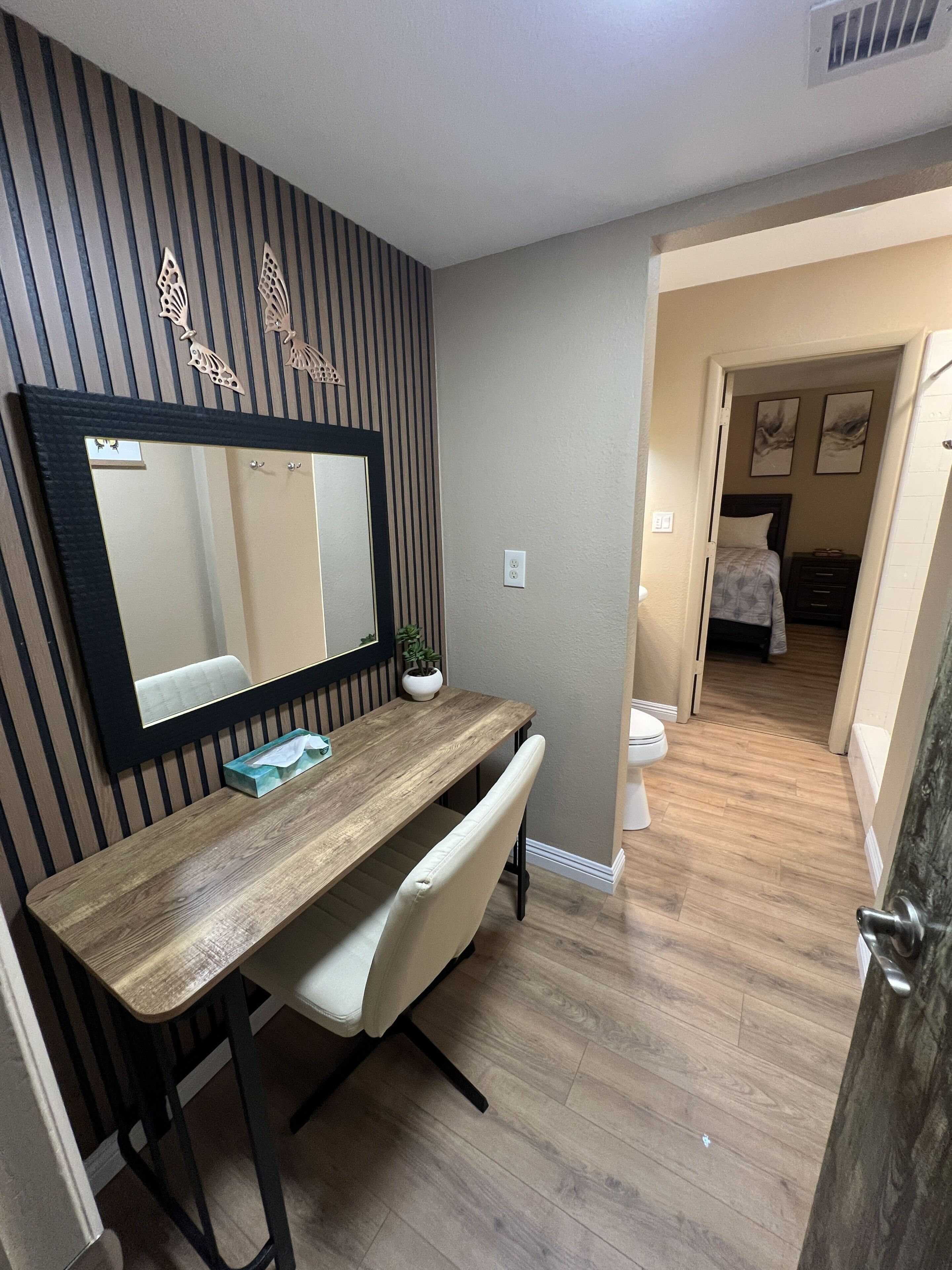 1 bedroom, travel crib, free WiFi, bed sheets