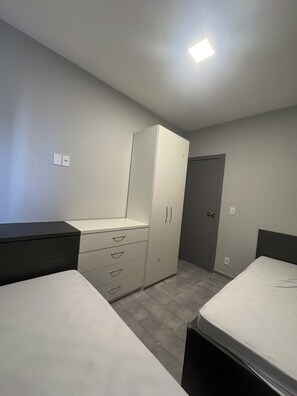 2 bedrooms, WiFi - Coastal Refuge – Experience the coast in comfort and style (Jardim Nautilus Cabo Frio)