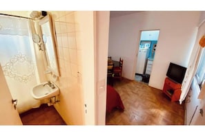 1 chambre, Wi-Fi, draps fournis