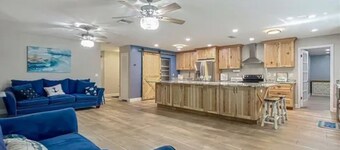 3-bedroom house in wonderful Homosassa with WiFi, AC