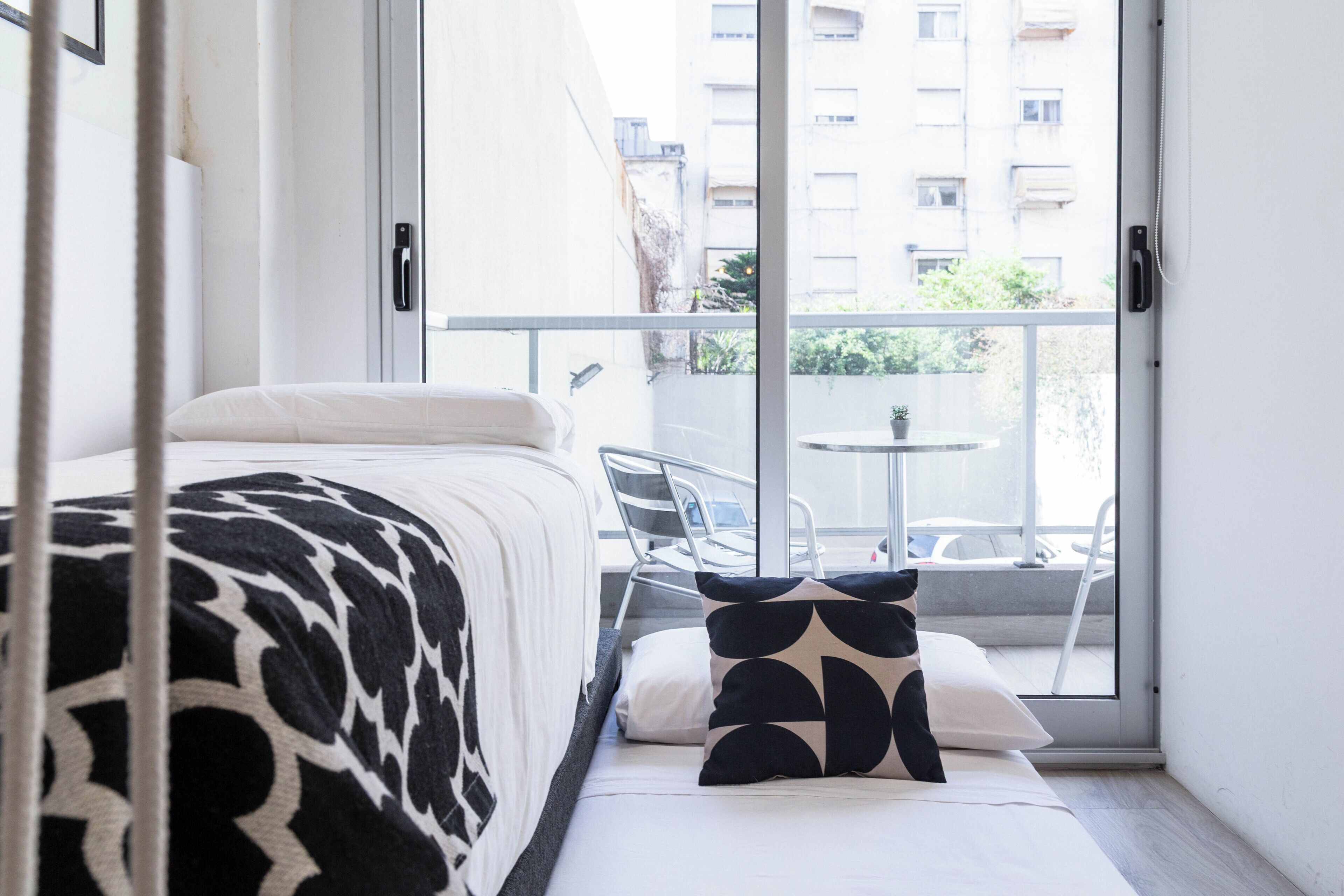 Ropa de cama de alta calidad, cubrecamas y colchones con pillow-top 