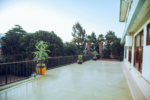 HOTEL PARADISE MBEYA