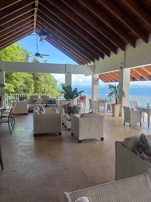 Apartment | Terrace/patio - Cozy Sunset Hideaway 6-302 (Samaná)