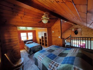 2 bedrooms, internet, bed sheets