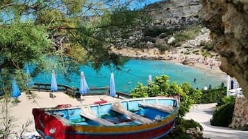 Apartment, 3 Bedrooms, Accessible, Smoking | Beach