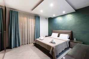 Apartment, 3 Bedrooms, Accessible, Smoking - Luxury Apartment in Gzira Close to Sliema 3 BR Apartment Sleep 8 (Gzira)