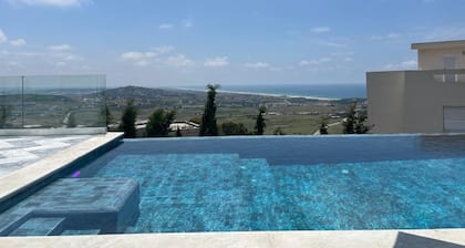 Elegant Sea View Villa 5BR, Salt Pool, Tangier Escape