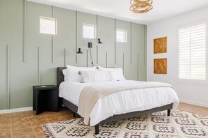 3 soverom, strykejern/-brett, wi-fi (inkludert) og sengetøy