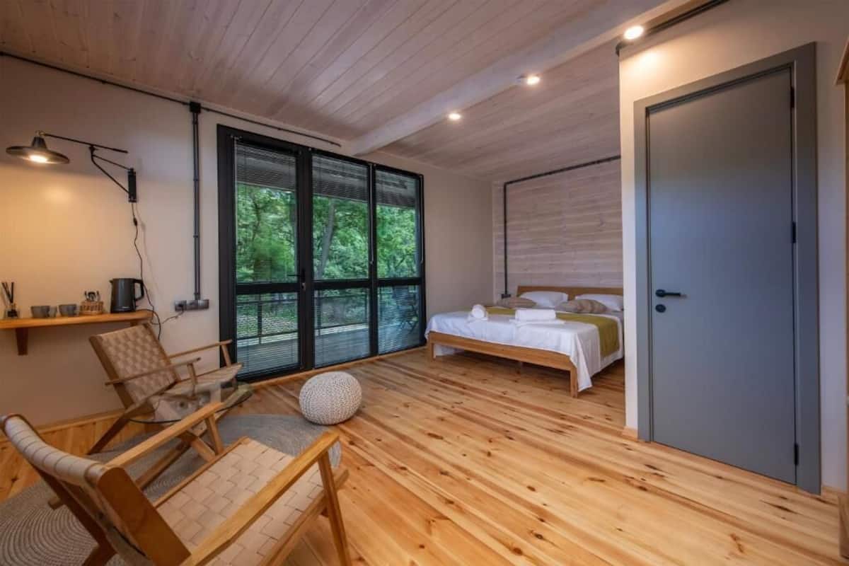 ห้องดีลักซ์ทริปเปิล, วิวสวน | ห้องเก็บเสียง, Wi-Fi ฟรี