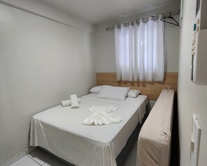 2 Schlafzimmer, Bügeleisen/Bügelbrett, Internetzugang, Bettwäsche